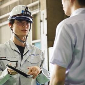 働いている風景