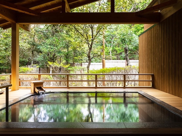 労働環境◎月9日休み＆年間3回の3連休制度あり！プライベートを充実させながら安心して働ける環境が整っています♪