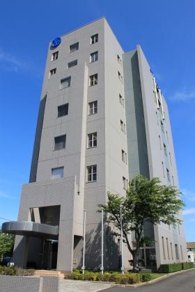 鳥取スター電機 本社ビル