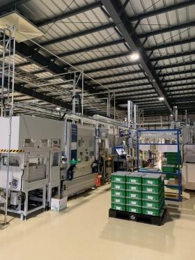 豊テクノ株式会社西条工場製造ライン