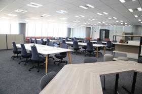 執務室・開発室