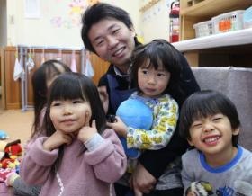 弊社の代表です！一緒に理想の保育を目指しましょう！
