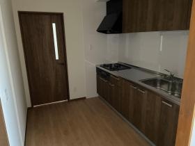 職員宿舎：家賃３０，０００円（島原市高島１丁目）