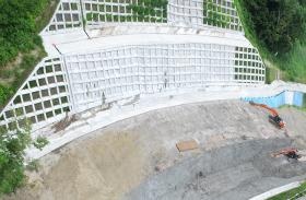 法面勾配１割２分＝３９度