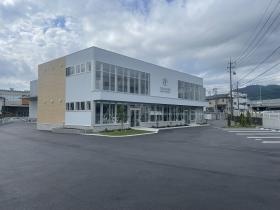 新本社事務所棟