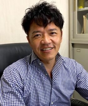 異業種から転職した「社員に任せ、困った時に手助けする代表」