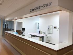 ４階／回復期リハビリテーション病棟（スタッフステーション）