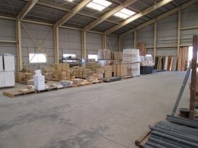 中津支店・倉庫