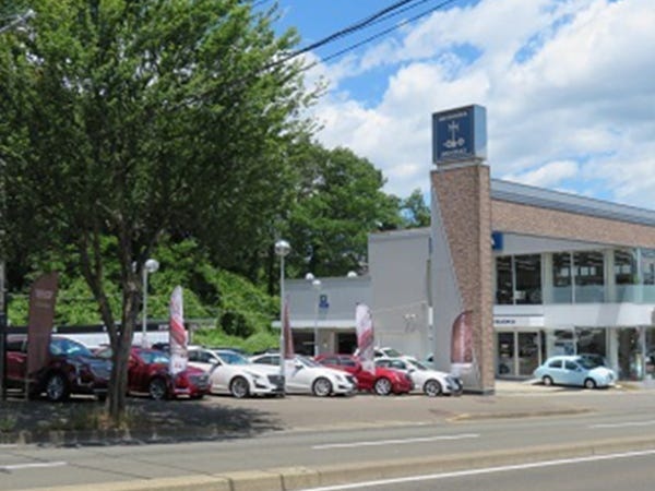 受付事務・オリジナルカーと輸入車ディーラーのショールーム受付事務・接客や営業（未経験歓迎・普通自動車免許）