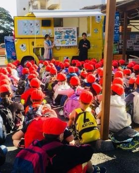 工場見学を通じた食育活動も行っております。