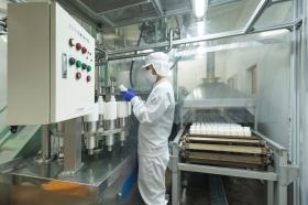 牛乳を主原料した乳飲料やアイクリームなども製造