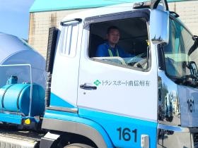 プラントへ生コンの積み込みに向かいます。