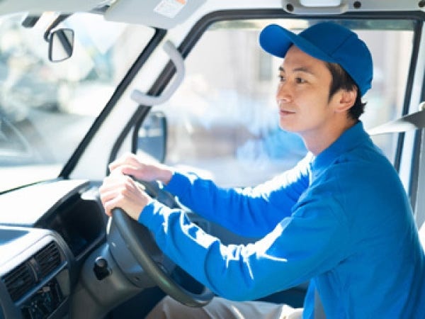 4tドライバー（要リフト免許・経験者優遇）