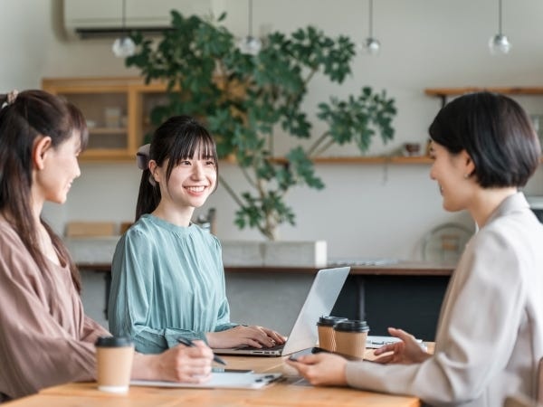 主体性を持ち、クライアントをリード。課題を丁寧にヒアリングし、最適なソリューションを提供します。