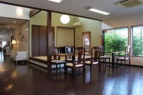 坂井本社センター内観