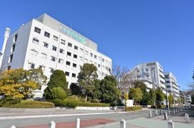 【病院外観】西館・アネックス館・東館 ＪＲ大船駅徒歩７分！