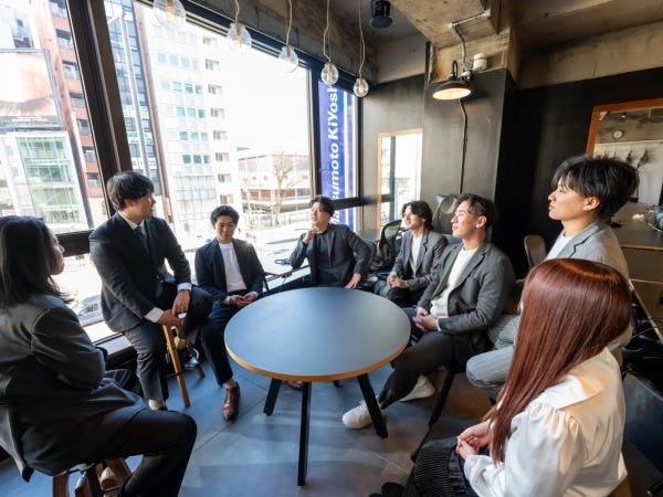 営業アシスタント・営業・人事職