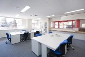 相談員 事務員 機能訓練指導員 栄養士 ここでご挨拶です