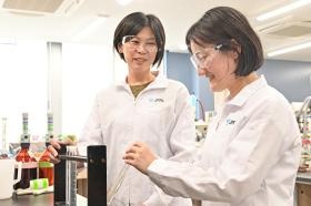 未経験の方にも職員が丁寧に指導します