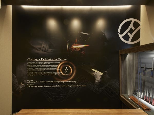 オンライン海外営業・伝統工芸品の海外プロモーター・貿易事務（未経験OK・長期間働いて頂ける方歓迎）