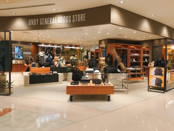 2025年3月にオープンした新店舗です！鞄・雑貨・GOLF用品を主に取り扱っております！