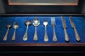 創業当時から１００年続くカトラリー【月桂樹】