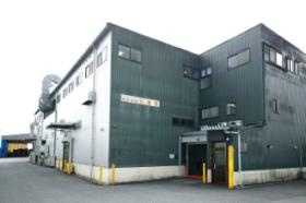 本社外観です。ここから全国へ納品します！