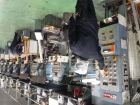 社員の作業風景です。適財適所で頑張っています！