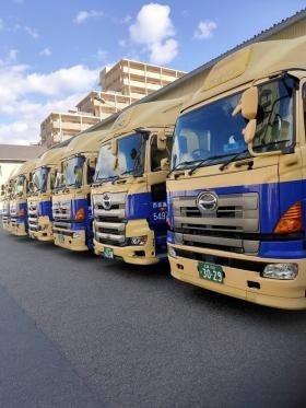 都市間輸送で使用する大型車両です。