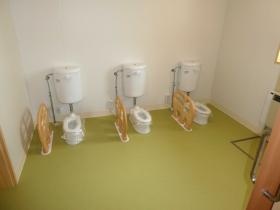 ０，１，２歳児のおトイレ