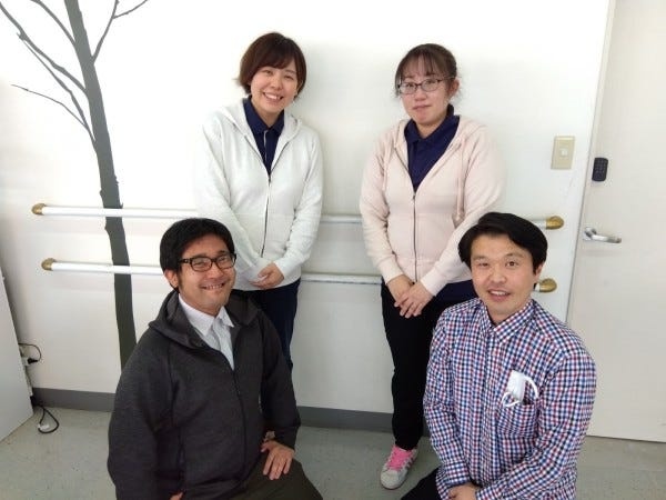 事業所の責任者クラスは３０～５０代です。