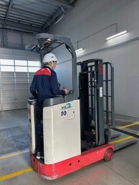 フォークリフト