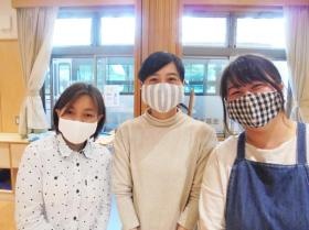 仲良し職員の写真