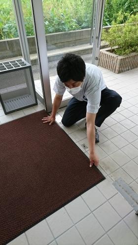 仕事１ マットの交換