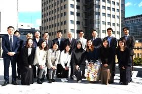 家の専門家たちがアナタのご入社をお待ちしております！