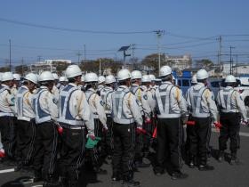 教育研修の様子。一度に全員集合できないので数回に分け実施