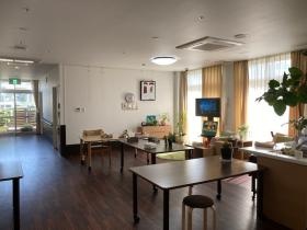 ユニットリビング