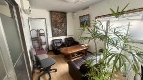 応接室はインテリアがよく変わります