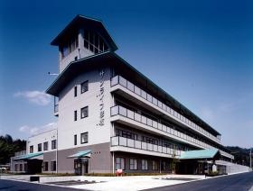 サンライフ彦坂