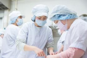 なかぎりワークス：パンの製造の様子