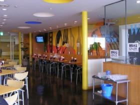 レストラン ワールド２ 内観