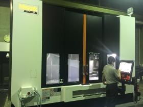 マシニングセンタ