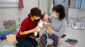 医療的ケア児とその家族の支援を行い、問題解決に挑戦しています