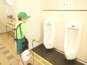 休憩施設清掃作業