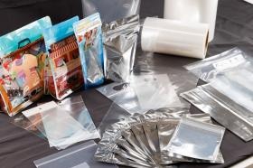 みすまる産業の製品です。主に、ロール品と製袋品があります。