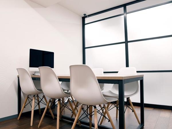 データ入力スタッフ・WEBサイト管理