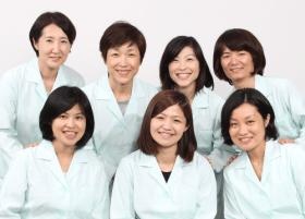 様々な年代の栄養士さん活躍中です