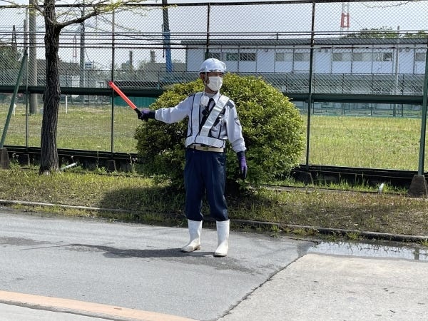 駐車場等の警備員（WEB面接可・未経験者OK）