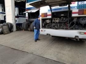 日々の点検・整備・修理等により安全運行を支えています