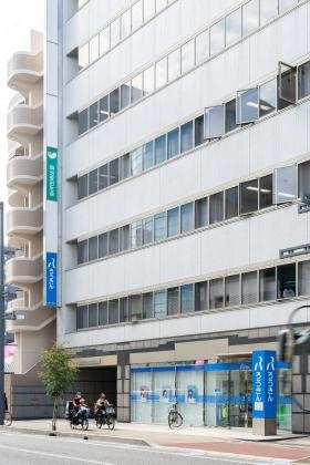 会社の外観になります☆